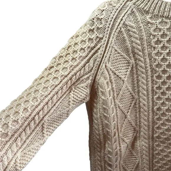 The Limited Women's Cream Cable Knit 100% Wool Fisherman Sweater Cottage Core - Picture 2 of 8